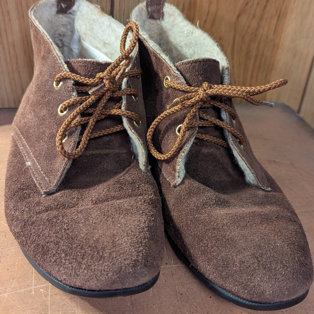 Vintage Outdorables Genuine Suede Wool Sheepskin Flat Ankle Boots Booties